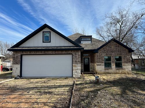 612 N Us Highway 69, Celeste, TX, 75423-9530 | Card Image