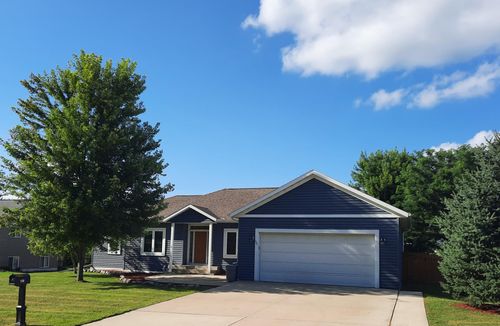 301 7th St Nw, New Richland, MN, 56072-2818 | Card Image