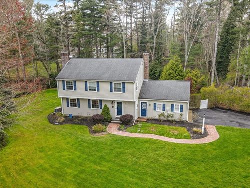 126 Flint Locke Dr, Duxbury, MA, 02332-4807 | Card Image