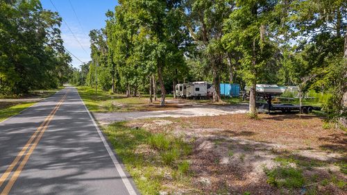 627 Ne 550th St, OLD TOWN, FL, 32680-3748 | Card Image