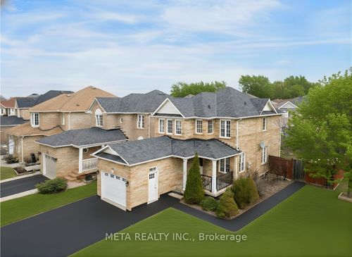 59 Brunswick St, Brampton, ON, L6X4Y4 | Card Image