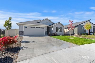 3509 W Early Light Dr, House other with 4 bedrooms, 2 bathrooms and 2 parking in Meridian ID | Image 2