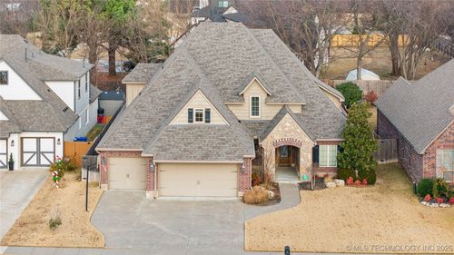 3726 Fir Blvd, Broken Arrow, OK, 74011-1745 | Card Image