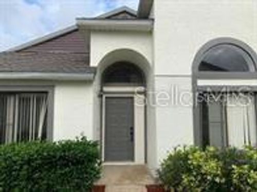 31 Lakepointe Cir, KISSIMMEE, FL, 34743-8114 | Card Image