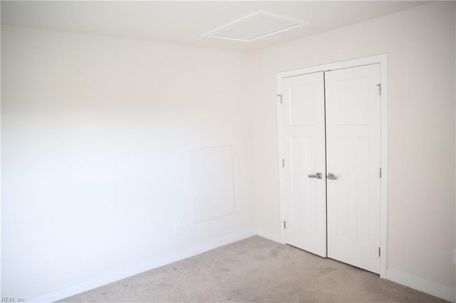 233 Kenny Ln, House attached with 3 bedrooms, 3 bathrooms and null parking in Smithfield VA | Image 15