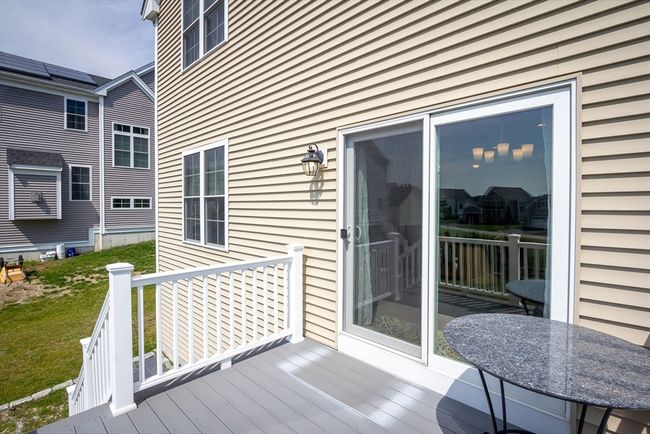 40 Pheasant Run Ct, House other with 3 bedrooms, 3 bathrooms and null parking in Wrentham MA | Image 12