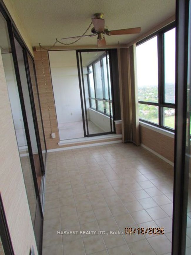 2102 - 255 Bamburgh Cir, Condo with 2 bedrooms, 2 bathrooms and 2 parking in Scarborough ON | Image 15