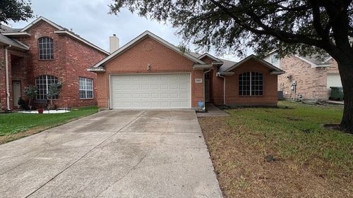 6602 Sandgate Drive, Arlington, TX, 76002 | Card Image