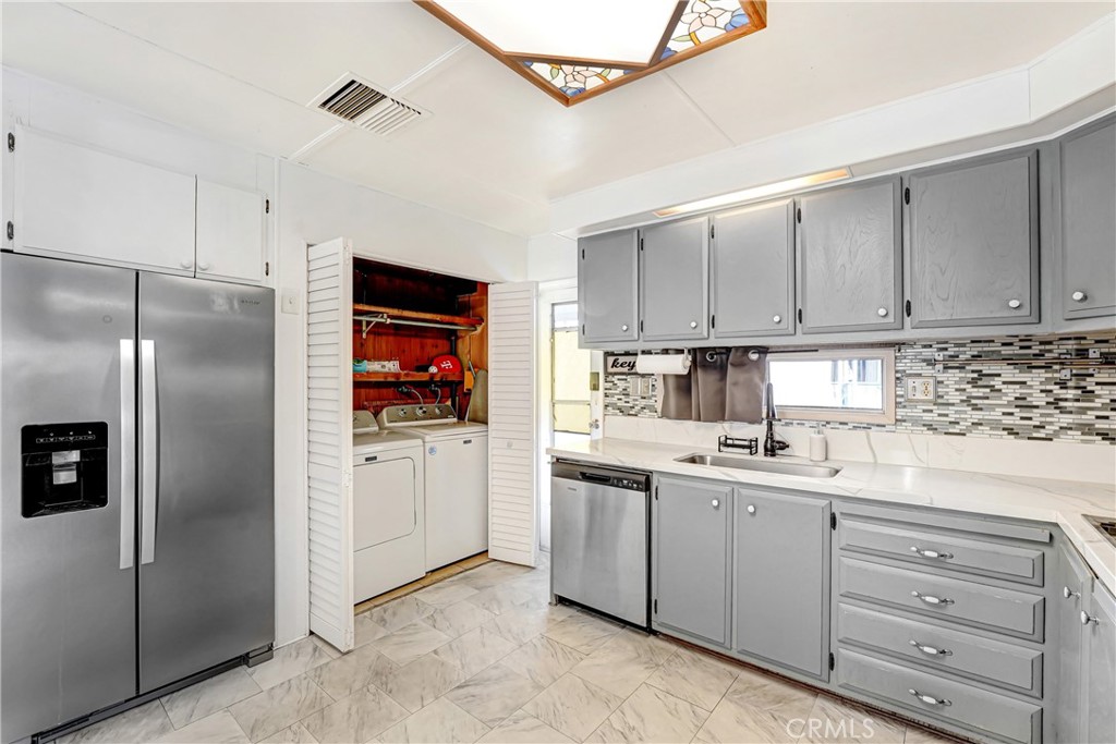 Residential in Gardena 4