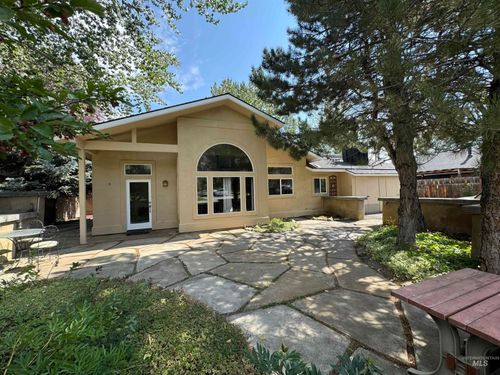 133 Treasure Ln, Hailey, ID, 83333-5105 | Card Image