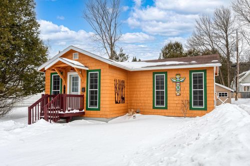 935 N Stevens St, Rhinelander, WI, 54501-2758 | Card Image