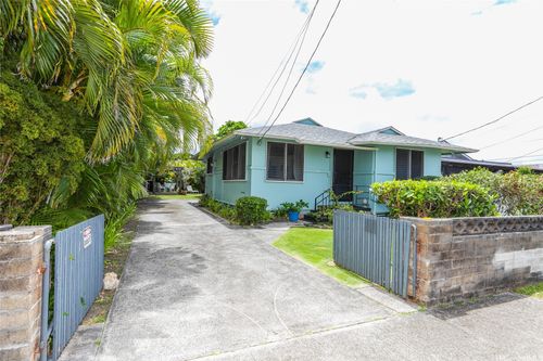 491 Kihapai St, Kailua, HI, 96734-2427 | Card Image