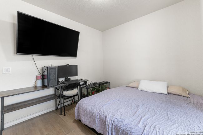 7619 Bit Cir, House other with 3 bedrooms, 2 bathrooms and null parking in Elmendorf TX | Image 30