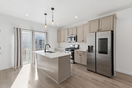 6647 W Skip Rock Rd, South Jordan, UT, 84009-1754 | Card Image