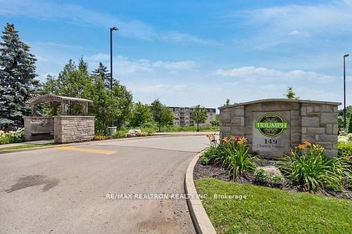 402-149 Church St, King, ON, L0G1T0 | Card Image