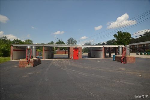 104 Jerome Ln, Cahokia, IL, 62206-1223 | Card Image