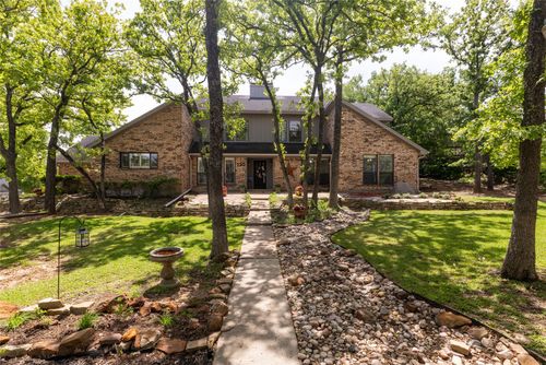 120 Creekside Dr, Double Oak, TX, 75077-8214 | Card Image
