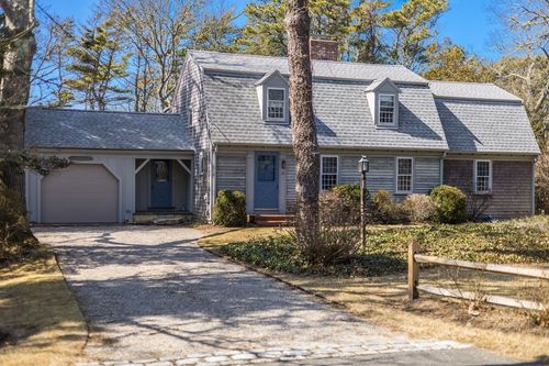 33 Captains Walk, North Chatham, MA, 02650-1041 | Card Image