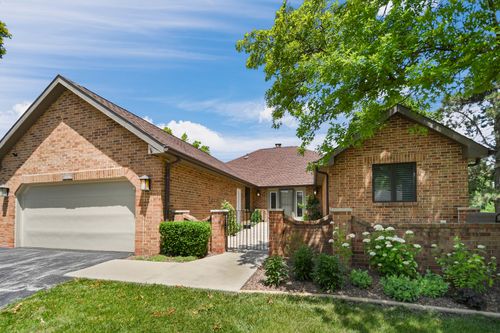 7826-7826 W Golf Dr, Palos Heights, IL, 60463-1964 | Card Image