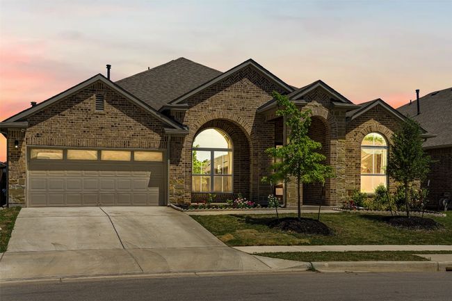 WHAT A BEAUTIFUL HOME IN WALKING DISTANCE TO POOL, PLAY-AREAS, DOG-PARK & SCHOOL !!! | Image 36