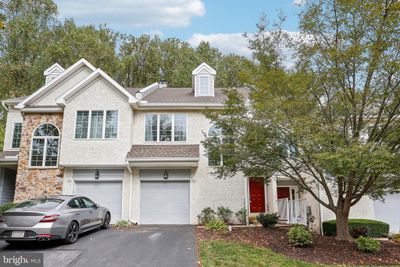 353 Bristol Circle, Townhouse with 3 bedrooms, 2 bathrooms and null parking in EXTON PA | Image 1