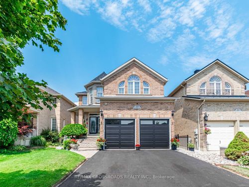 10 Parisian Cres, Barrie, ON, L4N0Y9 | Card Image