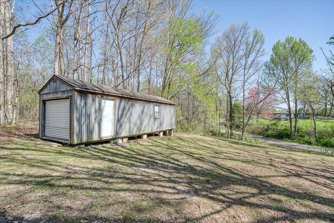 130 Ridge Rd, House other with 3 bedrooms, 2 bathrooms and 4 parking in Lancing TN | Image 32
