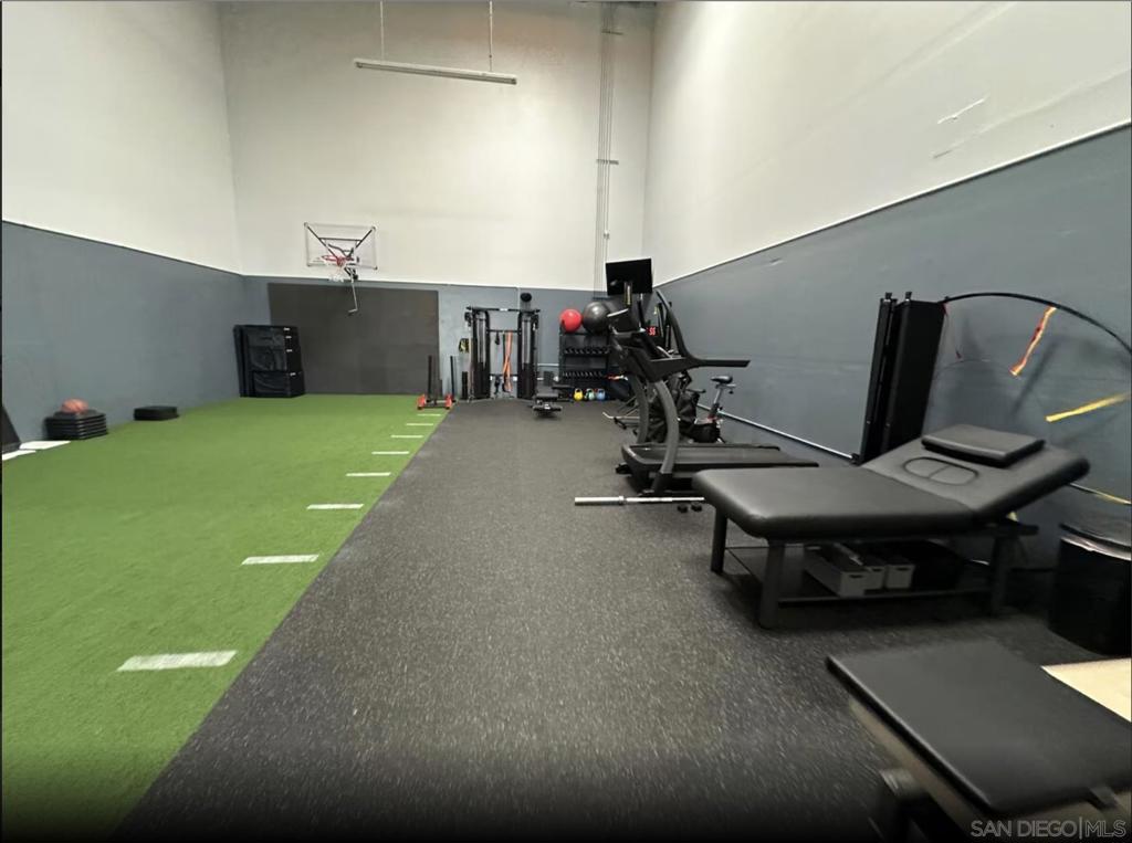 Commercial Lease in Chula Vista 4