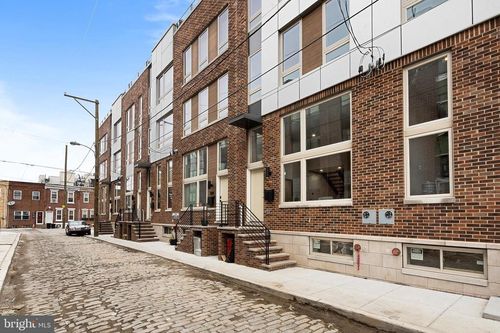 1321 S Woodstock St, PHILADELPHIA, PA, 19146-4367 | Card Image