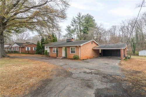 5251 Silas Creek Pkwy, Winston-Salem, NC, 27106-5526 | Card Image