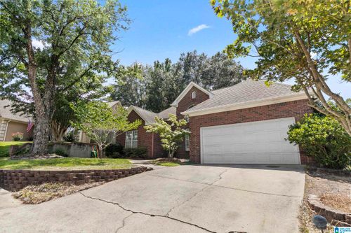 129 Saint Charles Dr, HELENA, AL, 35080-7042 | Card Image
