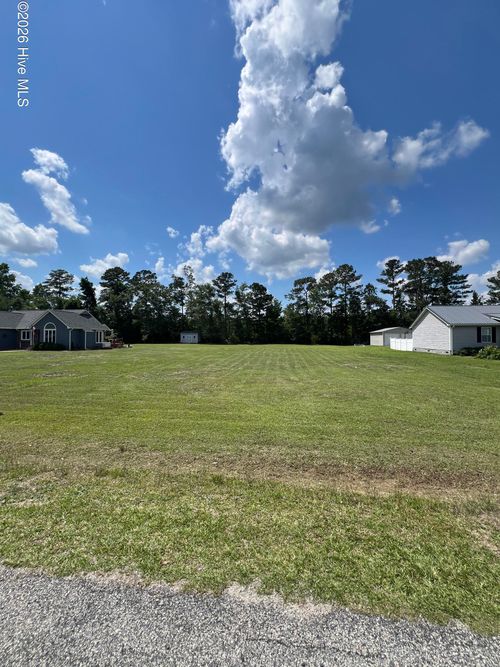 19-300 Glenwood Dr, Elizabethtown, NC, 28337-9203 | Card Image