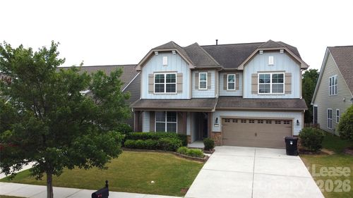 1310 Middlecrest Dr Nw, Concord, NC, 28027-2955 | Card Image