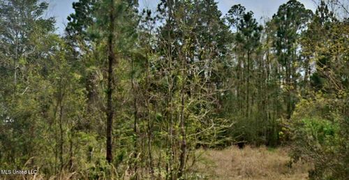 5723 Alkii Way, Diamondhead, MS, 39525-3504 | Card Image
