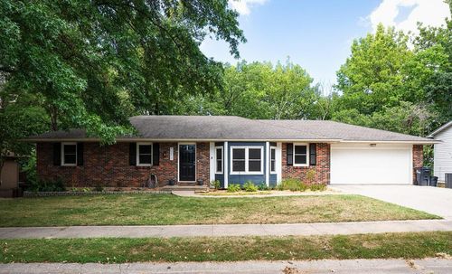 3211 Kohler Cir, Columbia, MO, 65203-0823 | Card Image