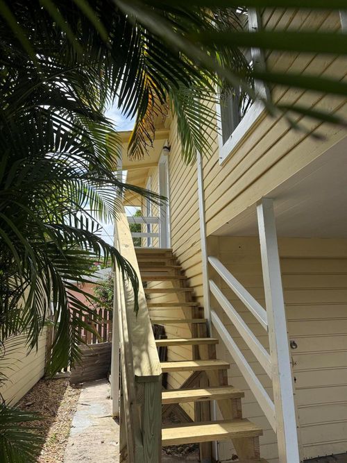 1211 S Florida Mango Rd, West Palm Beach, FL, 33406-5236 | Card Image