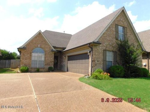 4283 Markston Dr, Southaven, MS, 38672-9469 | Card Image