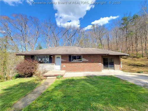 113 Park Dr, Elkview, WV, 25071-9504 | Card Image