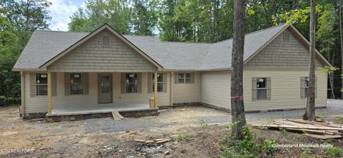 2333 Arrow Trl, Monterey, TN, 38574-7239 | Card Image