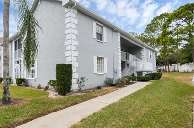 203 - 12125 Spartan Way, Condo with 2 bedrooms, 2 bathrooms and null parking in HUDSON FL | Image 2