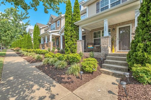 1439 Riverbrook Dr, Hermitage, TN, 37076-3575 | Card Image