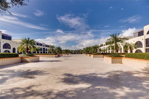 apt-n101-5601 Highway A1a, Vero Beach, FL, 32963-1045 | Card Image