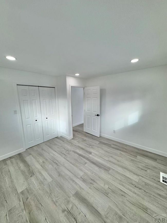 Main Level Bedroom #3 | Image 25