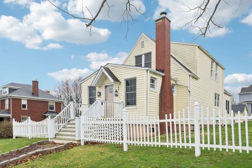 901 Arthur Avenue, Scottdale, PA, 15683 | Card Image