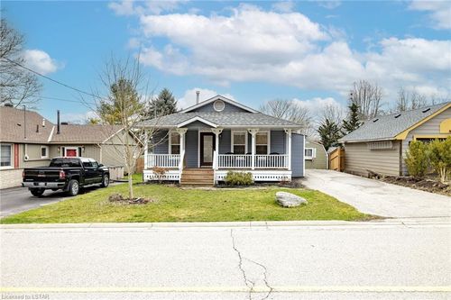 220 Harrison Place Place, Port Stanley, ON, N5L1A3 | Card Image