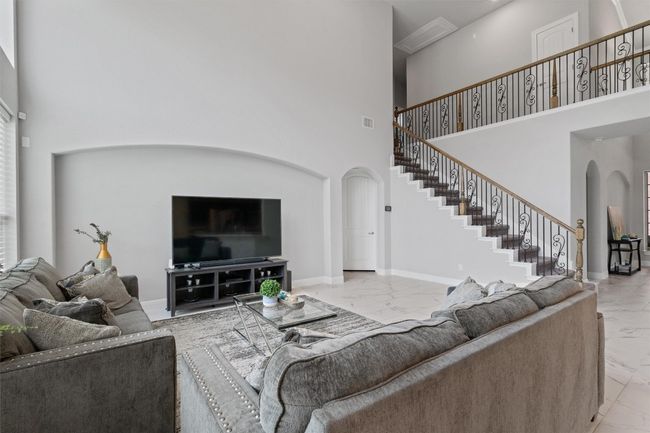 4312 Tanglewood Estates Dr, House other with 5 bedrooms, 4 bathrooms and 2 parking in Leander TX | Image 5