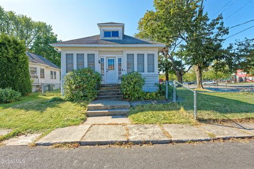 44 Carlton Ave, Cohoes, NY, 12047-4202 | Card Image