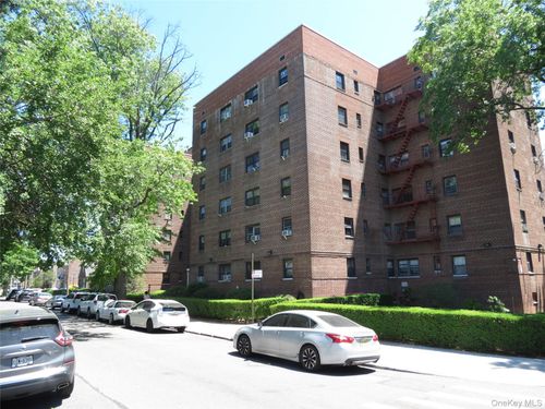 2a-147-14 84th Rd, Jamaica, NY, 11435-2207 | Card Image