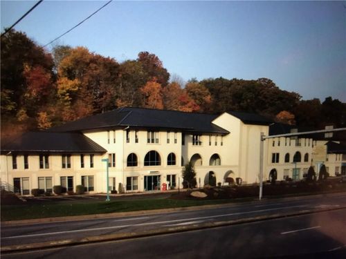 9401 Mcknight Rd, Pittsburgh, PA, 15237-6000 | Card Image