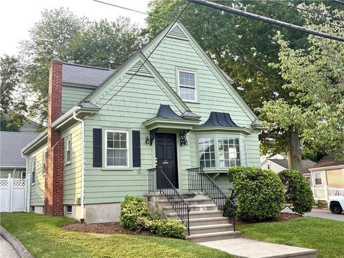 269 Nelson St, Providence, RI, 02908-2125 | Card Image